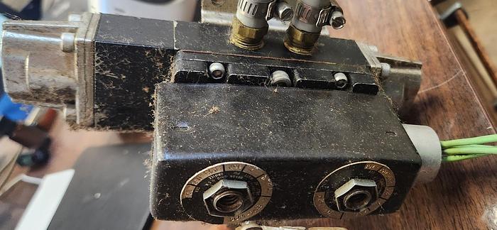 Parts Only Valcor Engineering 10C56HB4-10, 24VDC, 15 Watts Max, 125PSI - GHB-51