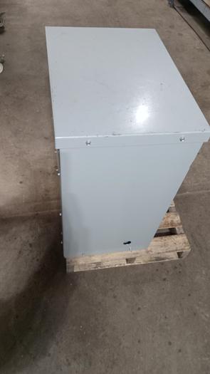 Used Eaton Dry-Type Distribution 3 Phase Transformer V48M28T30EE 30KVA 480Delta GH0-0