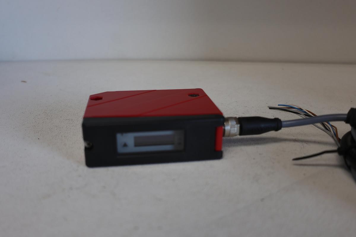 Used Leuze Electronic ODSL 96B M/V6-2000-S12 Optical Distance Sensor P/N 50106594 GHA-161