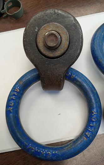 Lot of 2 - USED -TE-CO AK43565 Side Load Hoist Rings Swivels 360 degrees - Pivots MFGD - GHB-63-D4