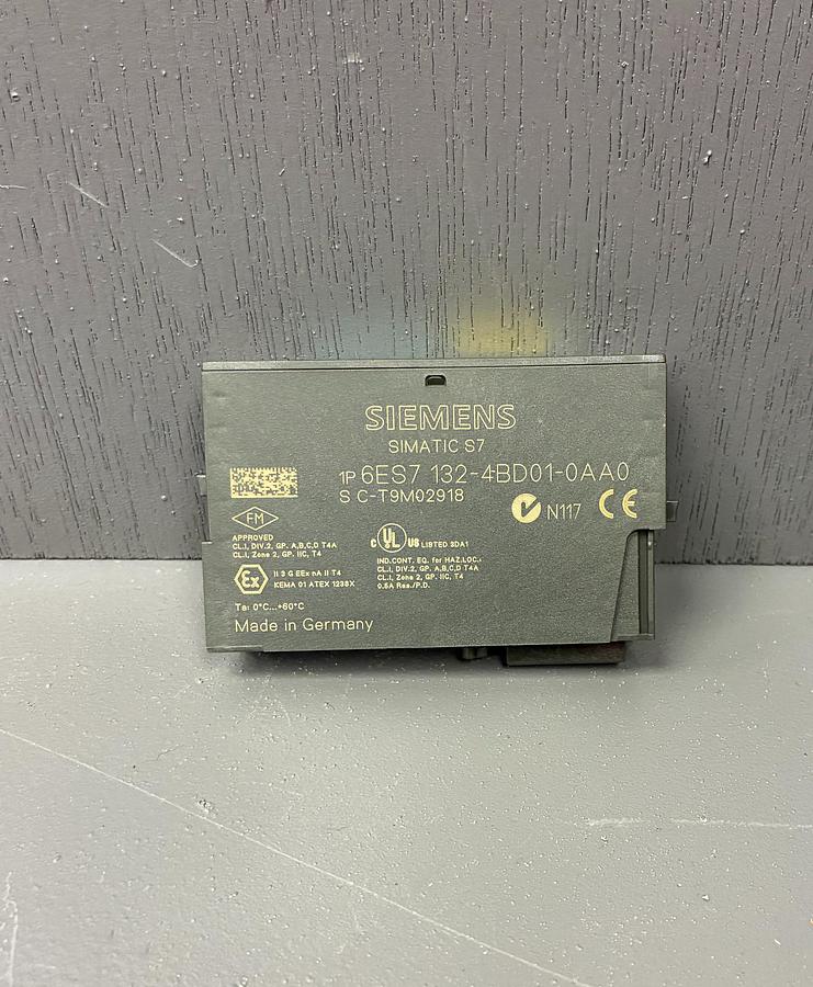 Used (LOT OF 3) Siemens 6ES7 132-4BD01-0AA0 | SIMATIC ET 200S Digital Output Module GHC-34