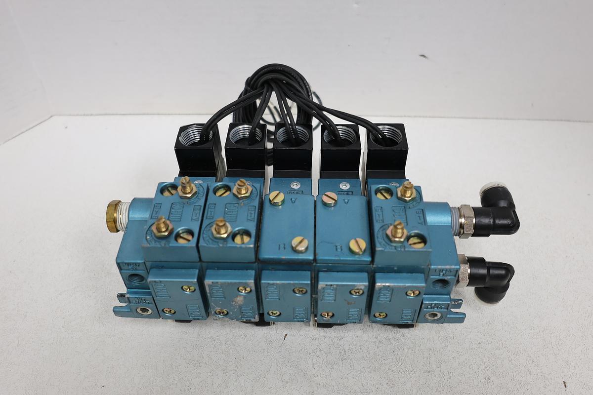 Used MAC VALVES 714C-12-PI-501CA PNEUMATIC SOLENOID VALVE – USED