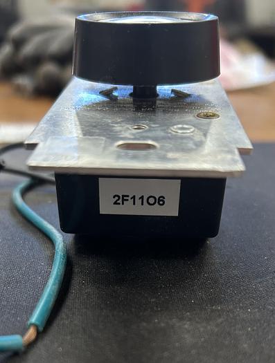 Used Leviton 6616-1XI 5 Amp 120 Volt Ac 60Hz Single-Pole Rotary Fan Speed Control - GHA-63