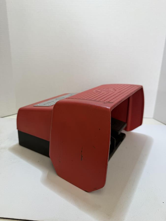 Used Bernstein footswitch 6062610014 footswitch F2-U1Z/U1Z UN button 606.2610.014 