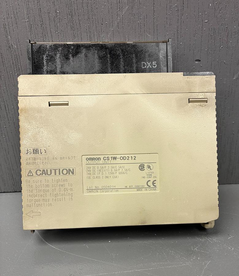 Used OMRON CS1W-OD212 Digital Output Module | 16-Point, 24V DC GHC-34