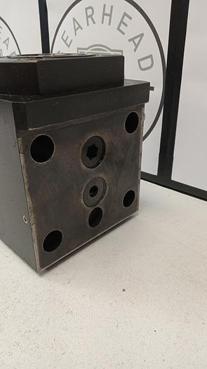 Used Kennametal KM-LOC 346093R01 Clamping Turret Tool Block GH109