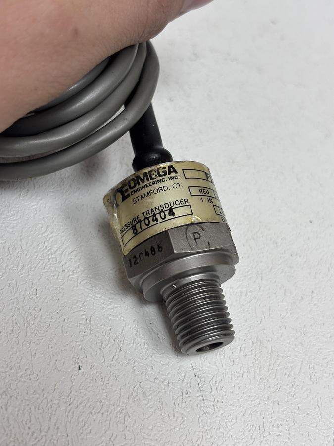 Used (lot of 2) Omega PX300-1KGV Pressure Transducer 0-1000PSIG GHC-31