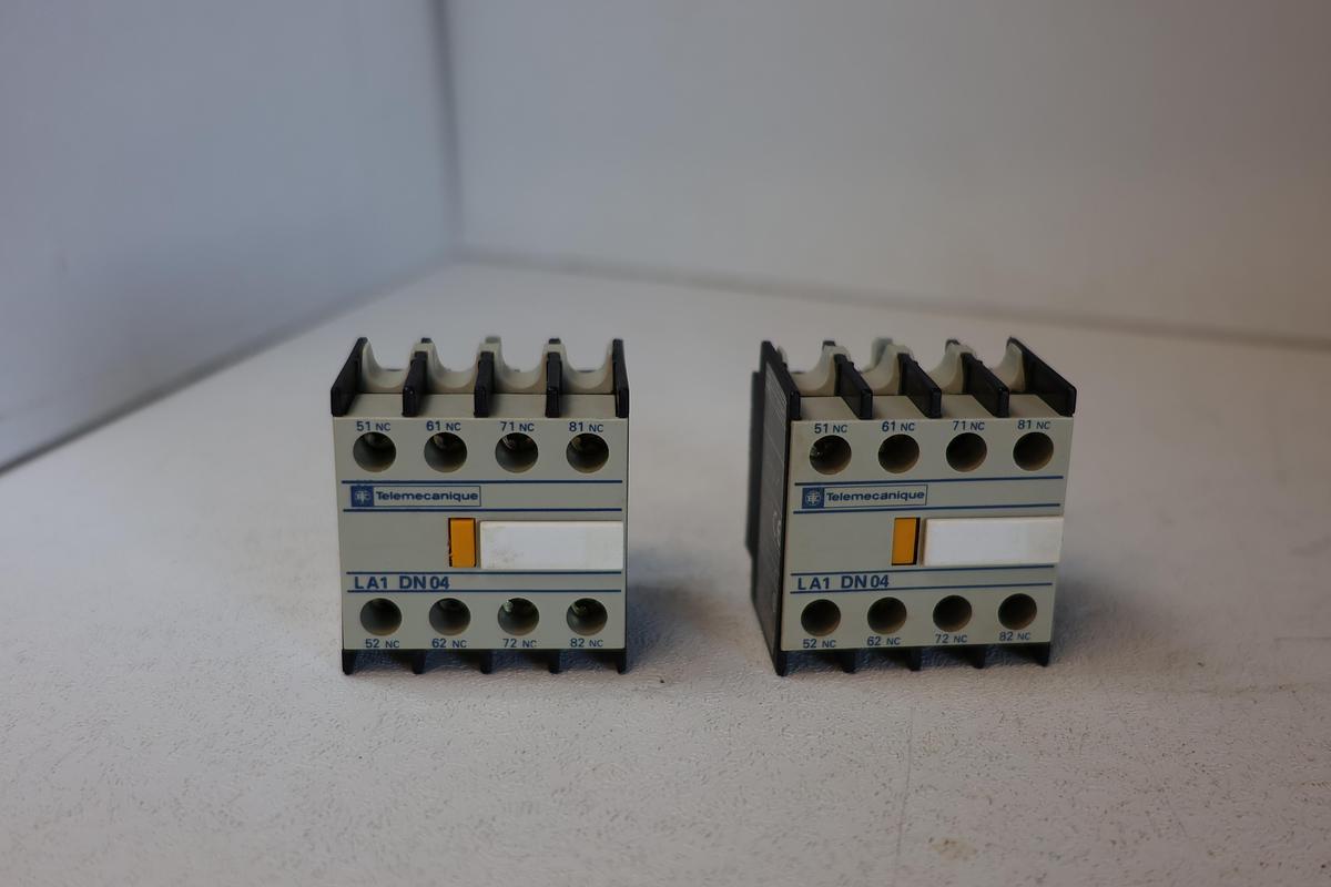 Used (Lot of 2) Telemechanique
