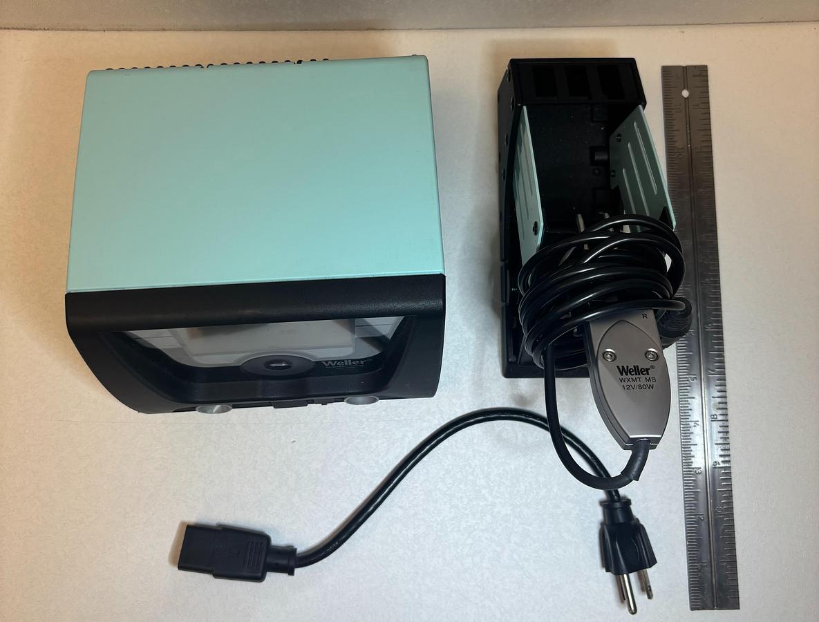 Used Weller 0053420298 - 120/24V ~ 50/60hZ 200W - W/ Hot Tweezers - GHC-26