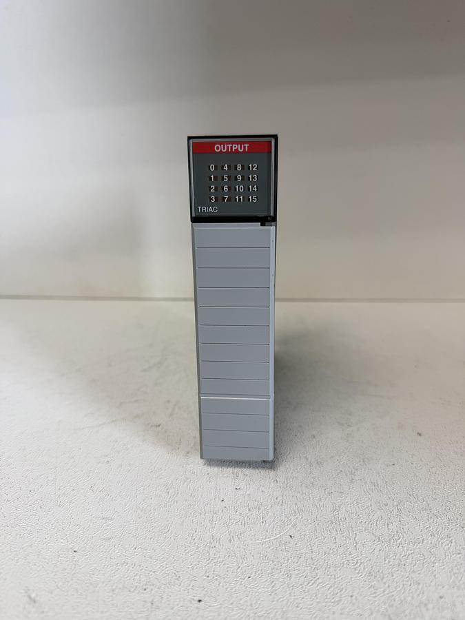 Used Allen Bradley 1746-OA16 SLC 500 Output Module Series D PLC Output Card GHB-80