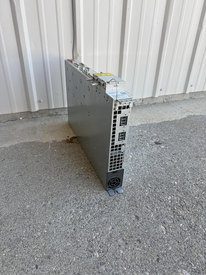 Used Siemens 6SN1123-1AB00-0BA2 SIMODRIVE 611 Power Module