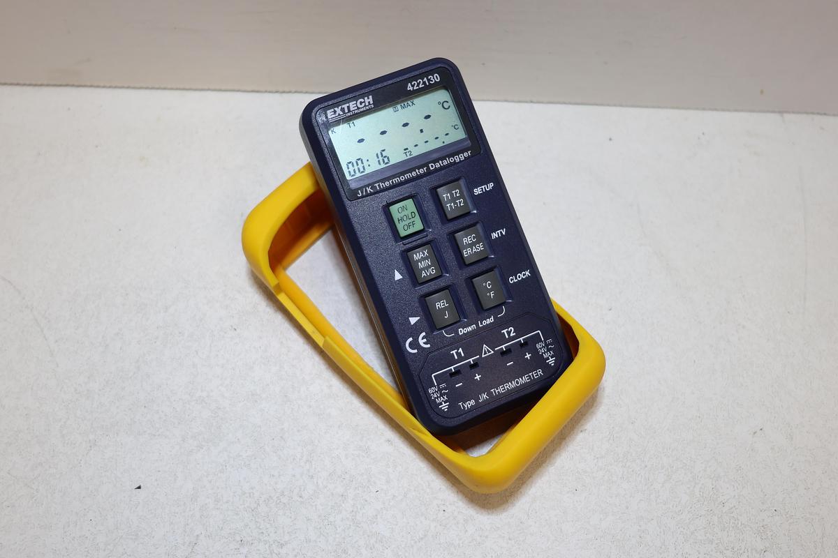 Used Extech J/K Thermometer Datalogger Model 422130 GHC-26