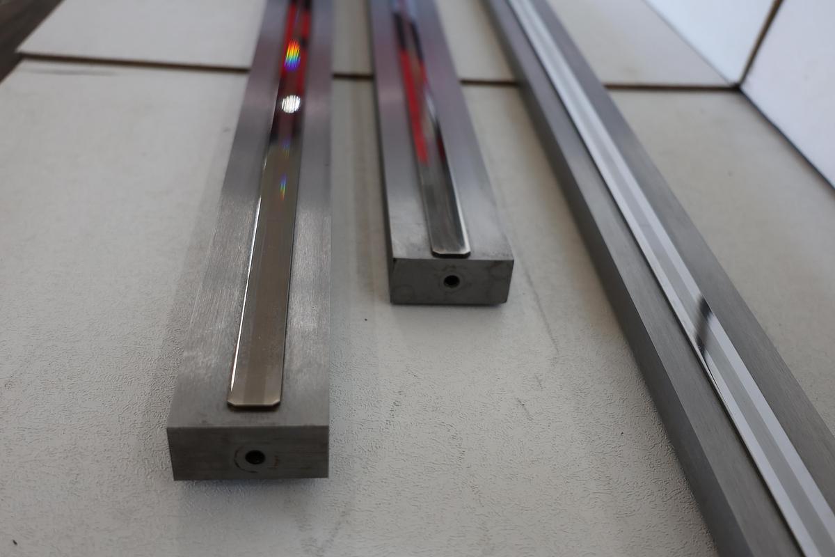 Used Renishaw RSLC-SS-2OU3A-1000-A Linear Scale 46" CNC