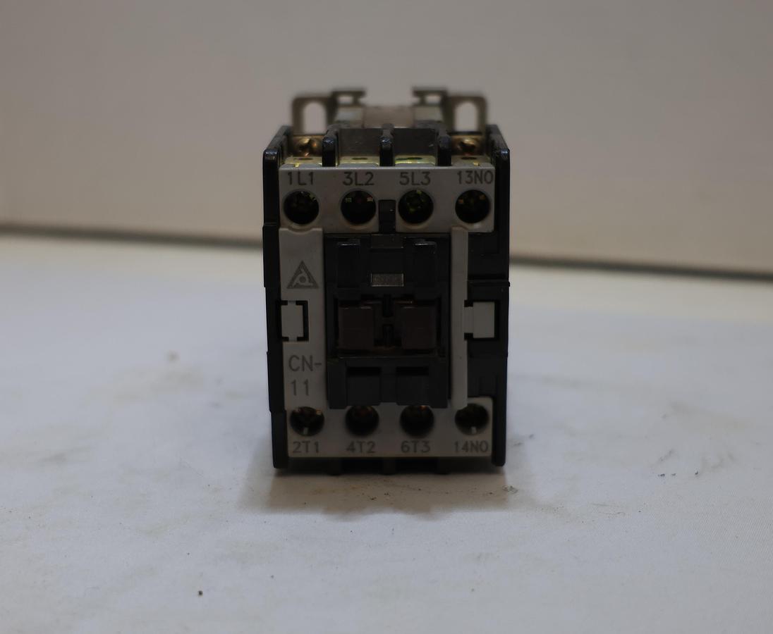Used TAIAN CN-11 Magnetic Contactor Motor Starter Contactor Industrial Control Relay 