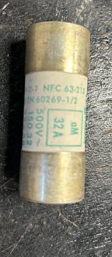 Used Lot of 3 - LEGRAND NFC 63-213 32 Amp 500 Volt Fuses - GHB-63-D18