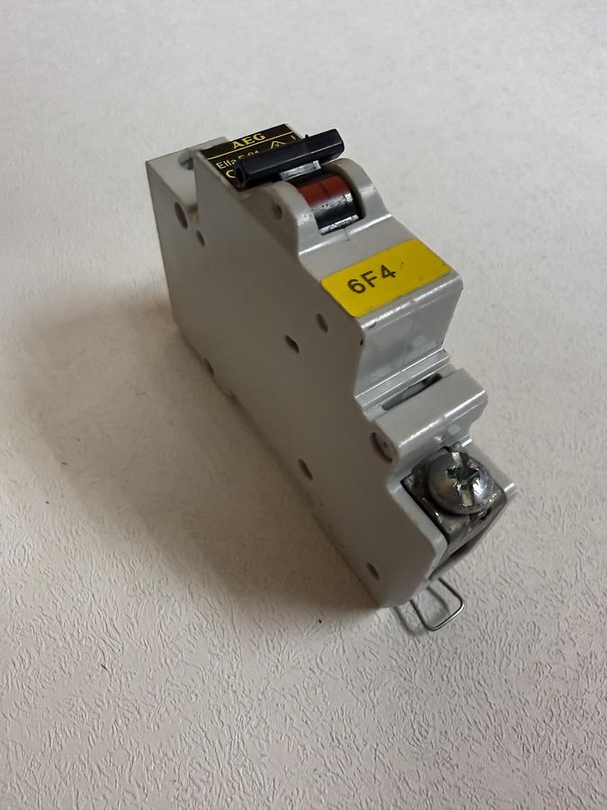 Used AEG Elfa E81 C1 Circuit Breaker ~240/415 GHC-38