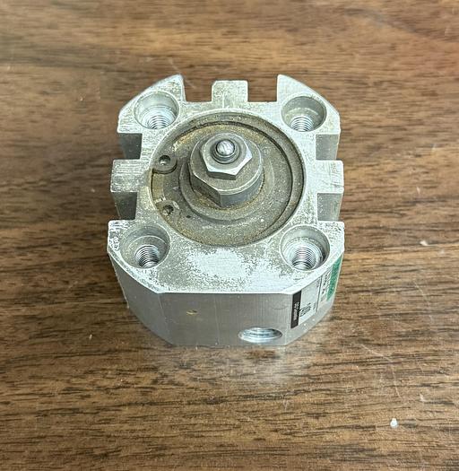 Used CKD CYLINDER CSS2-32-10 GHA-GS40