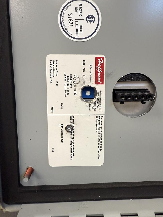 Used Hoffman Industrial Enclosure With Danaher Motion FP220 Keypad GHA-40