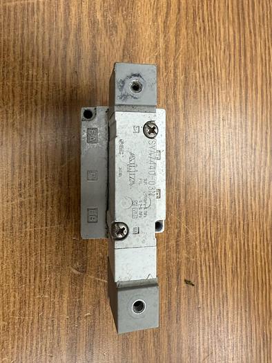 Used SMC SOLENOID VALVE SYA7440-03N / SYA744003N GHA-154