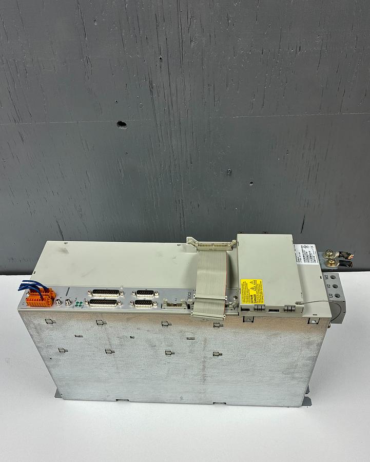 Used Siemens SIMODRIVE 611 1P 6SN1123-1AA00-0EA1 Power Module – Axis Module, 50A version A GHC-50