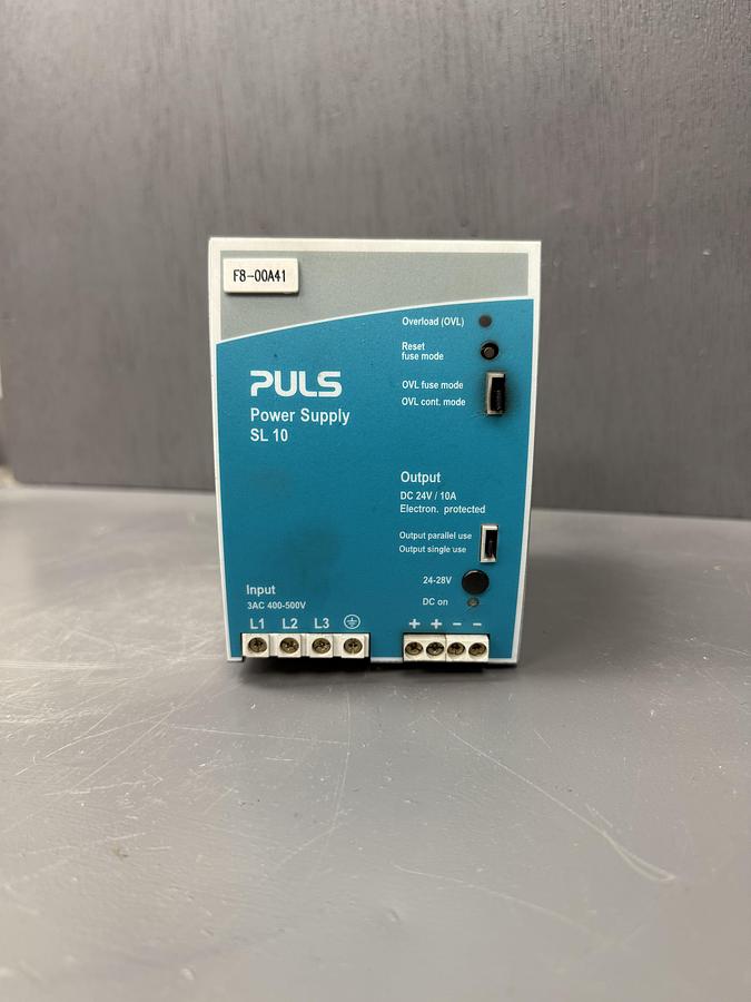 Used PULS SL10 Power Supply | 24V DC, 10A, Single Phase | DIN Rail Mount GHC-34
