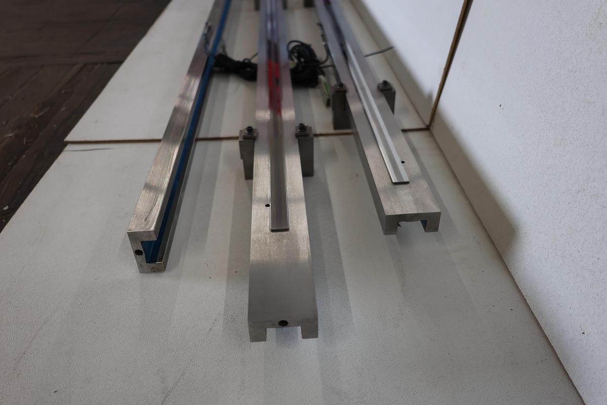 Used Renishaw RSLM20 High-Accuracy Incremental Linear Scale Option 2 – Used