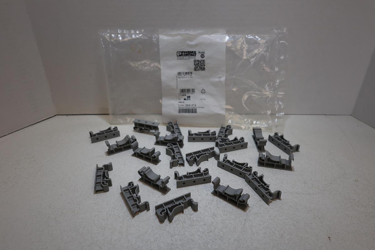 New Phoenix Contact USA 10 DIN Rail Mounting Adapters – Lot of 22