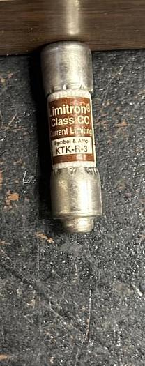 Lot of 3 Cooper Bussman KTK-R-3 Fuses 3 Amp 600VAC - GHB-63-D13