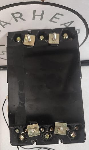 Used Fuji EA203B 125 Amp Circuit Breaker 125A with handle and shunt trip ability - GHA-157-C3