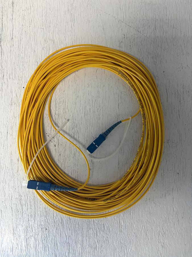 (NEW) AMPHENOL OPTICAL FIBER CABLE - 09/07 GHA-178