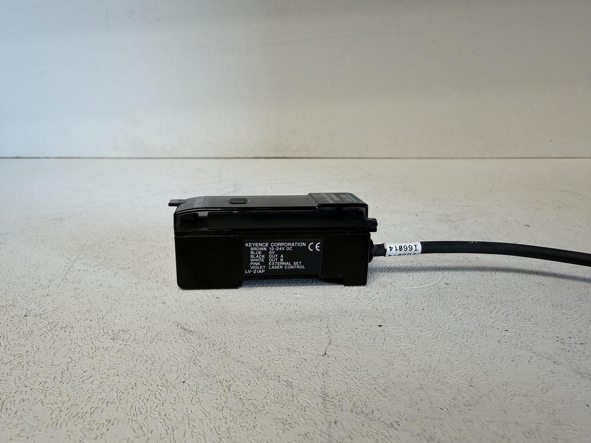 Used KEYENCE LV-21AP Laser Sensor Amplifier Digital PNP LV Series – Used GHGC-15