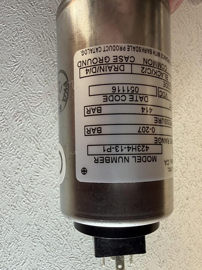 Used Barksdale Pressure Transducer 423H4-13-P1