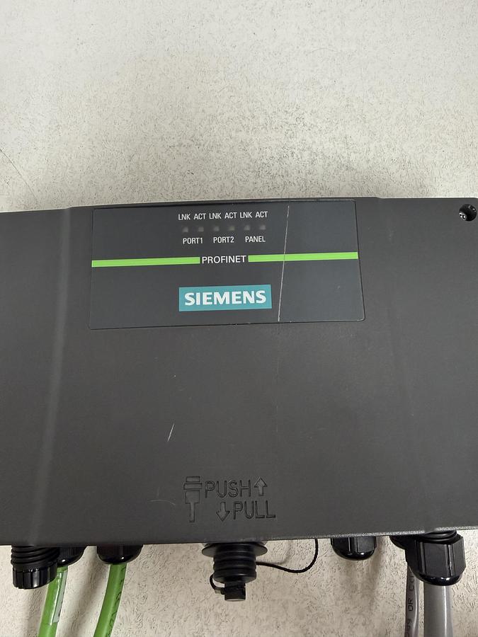 Used Siemens 6AV6671-5AE11-0AX0 Connectivity Box PN Plus PROFINET Mobile Panel GHA-144-C1