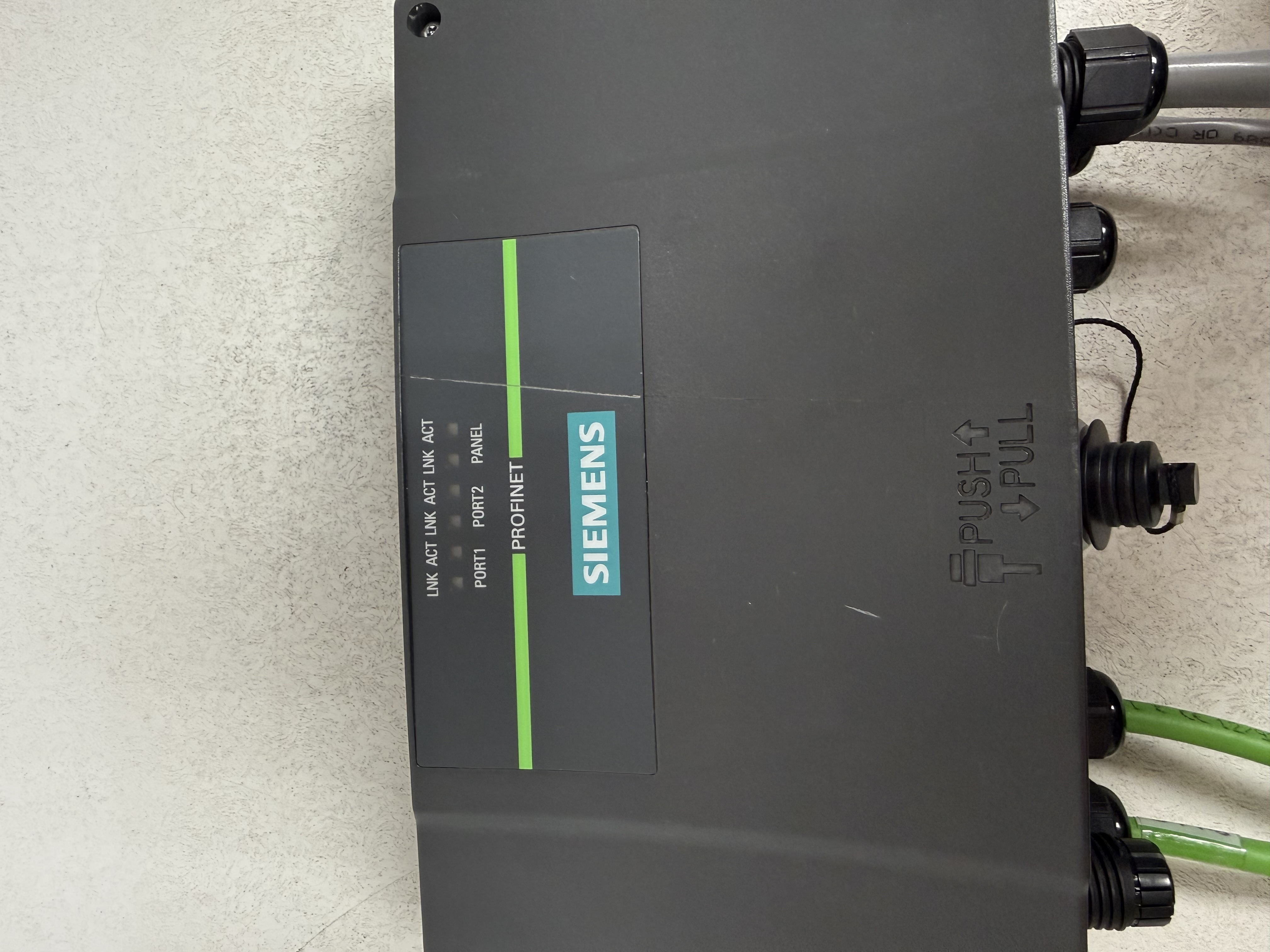 Used Siemens 6AV6671-5AE11-0AX0 Connectivity Box PN Plus PROFINET Mobile Panel GHA-144-C1