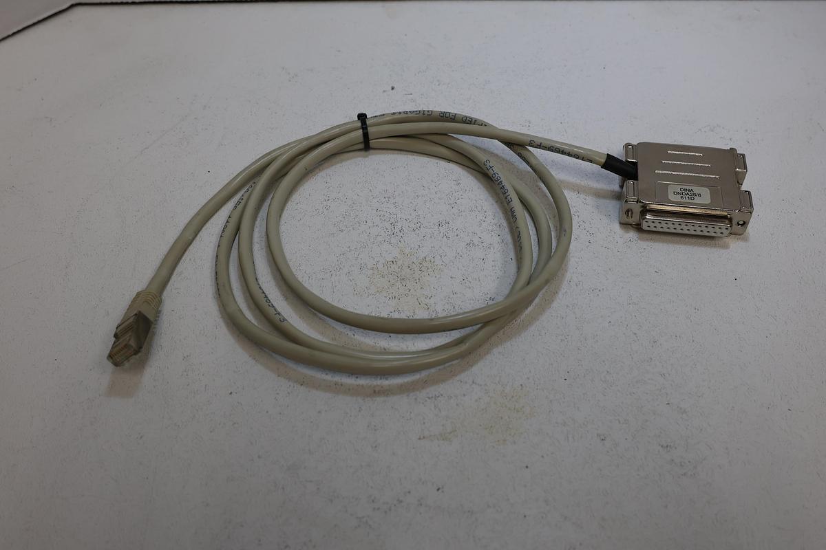Used Dina DNDA 25/8 611D Cable Adapter with 25 Pin D-sub Cable Connector [5.1,5.5]