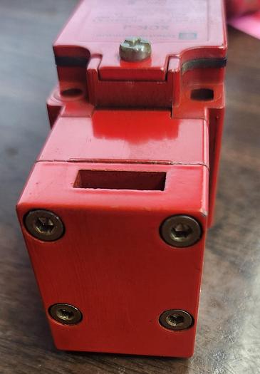 Used Telemecanique XCK-J79 Safety Interlock Switch - GHB-89