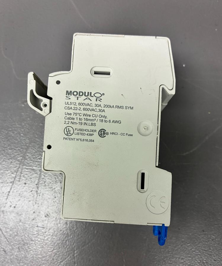 Used Ferraz Shawmut UltraSafe USCC21 Fuse Holder 600 V AC/DC, 30 A GHC-37