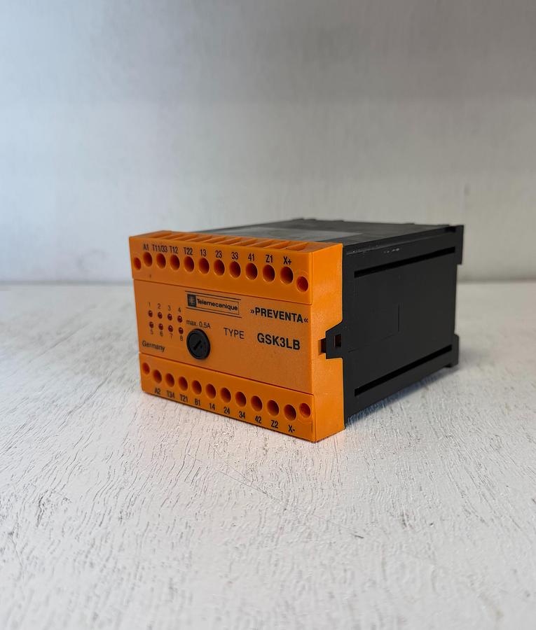 Used Telemecanique Preventa GSK3LB24VACDC Safety Relay 24V AC/DC GHA-180