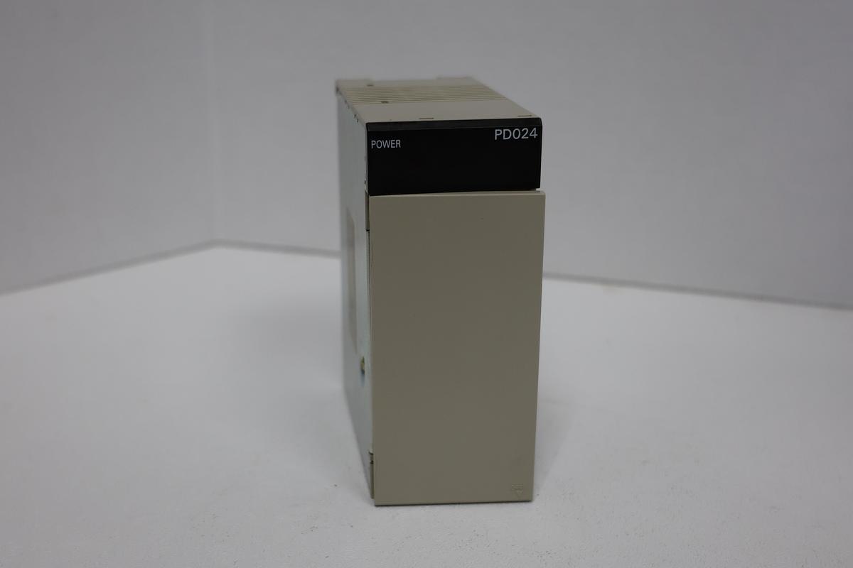 Used Omron C200HW-PD024 Power Supply Unit | 24V DC Input GHC-34