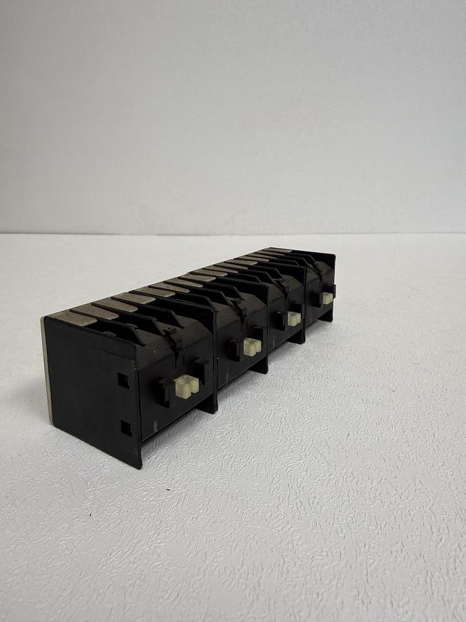 Used (Lot of 4) Siemens 3RH1911-2GA22 Auxiliary Contact Block GHC-39