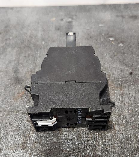 Used Siemens 3TF41 Contactor 20A - Used - GHB-68-A2