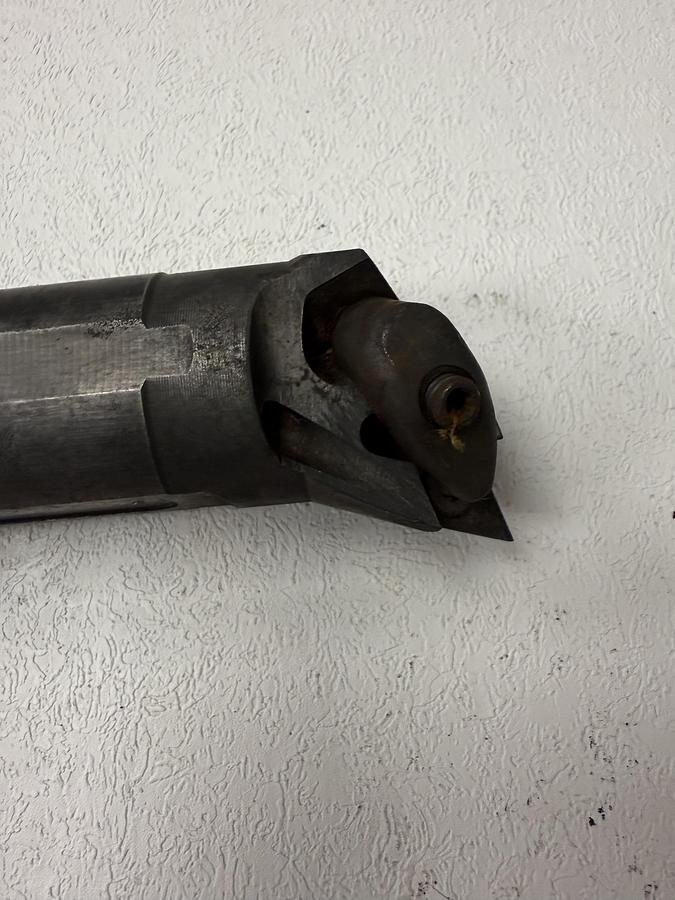 Used Kennametal JK6 A20U-DDQNL4-KC3 Coolant Through Boring Bar 8" Shank GHC-28