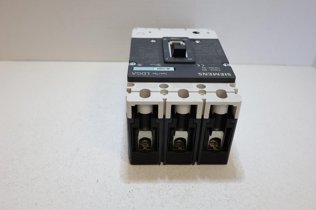 Used Siemens LDX3B125 LDGA 125A 3 Pole Circuit Breaker 600V MCCB