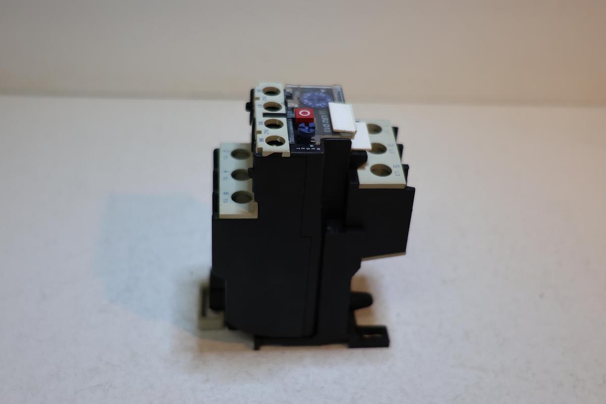 Used Telemecanique LR2 D1303 Thermal Overload Relay with LA7-D1064 Auxiliary Contact Block /Used 