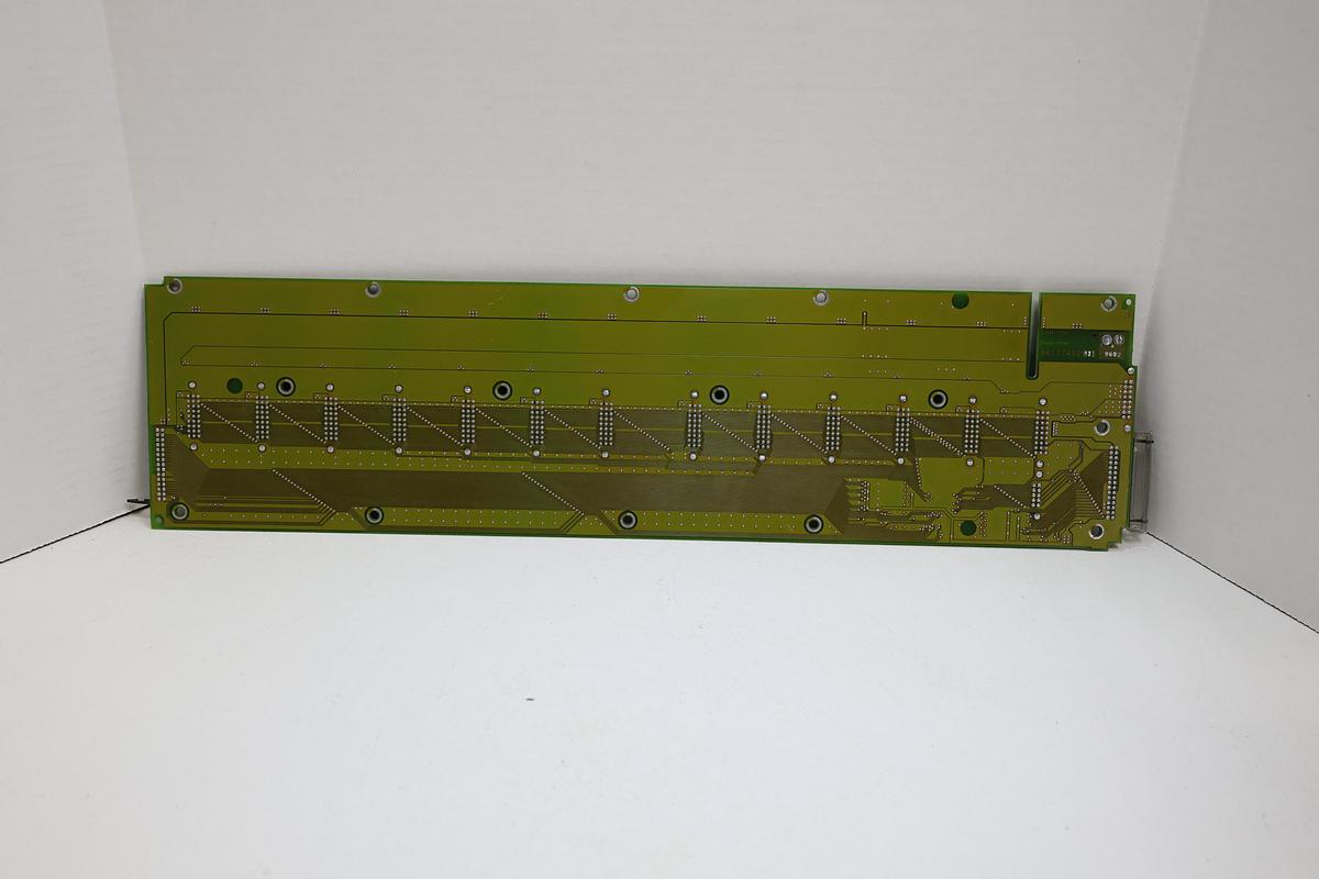 Used Allen Bradley X1746-A13 13 Slot PLC Rack Backplane Board 96177492 A01