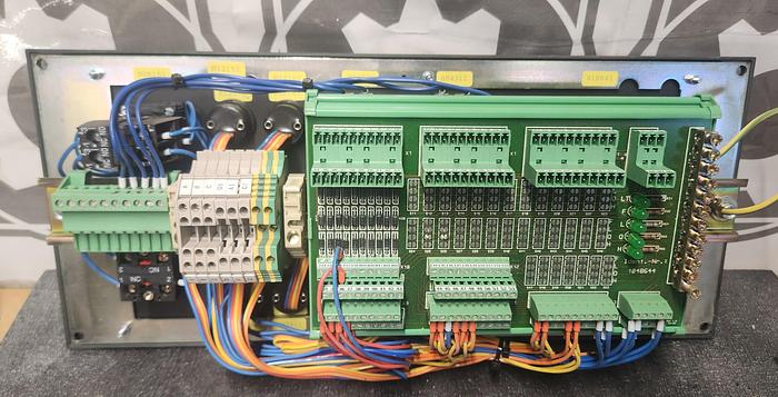 Used Gildemeister CTX 500 Main Operator Panel - GHB-80-LAF