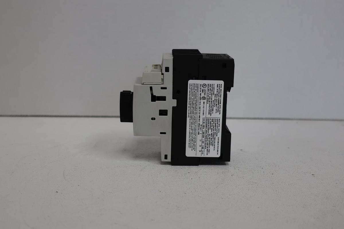 Used Siemens 3RV1021-1GA10 Motor Protection Circuit Breaker – 13–18A | 3RV10 Series GHA-140