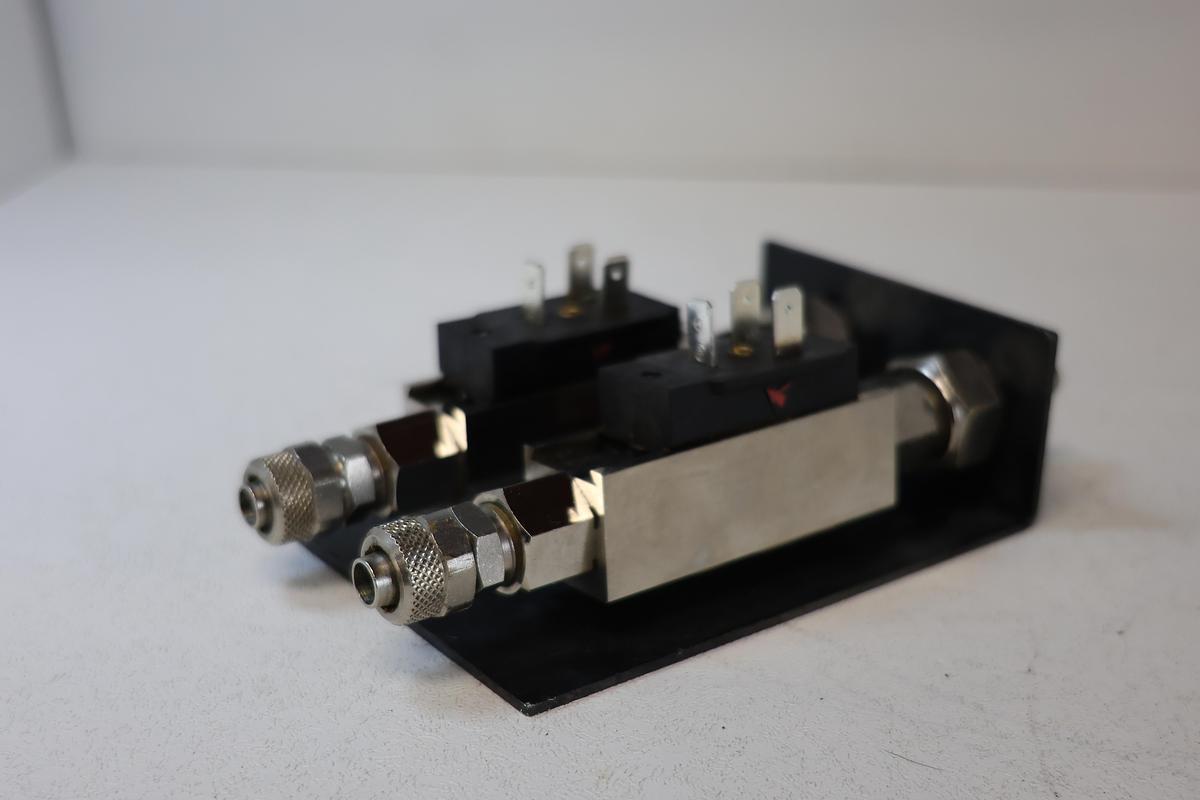 Used Elettrotec Milano IFE2R9 electric flow switch