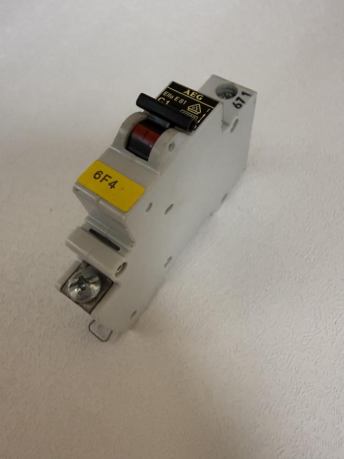 Used AEG Elfa E81 C1 Circuit Breaker ~240/415 GHC-38