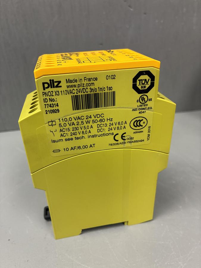 Used PILZ Safety Relay PNOZ X3 110VAC 24VDC 3n/o 1n/c 1so GHC-38
